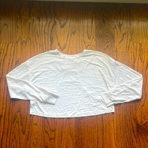 Lululemon White long sleeve crop top